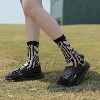 Милые классные носки В стиле Ins Для женщин с рисунком сердца, Простые весенне-летние дышащие Высококачественные Простые чулки средней длины 2023